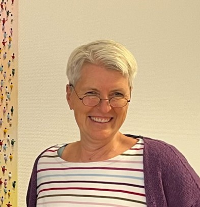 Dr. Beier